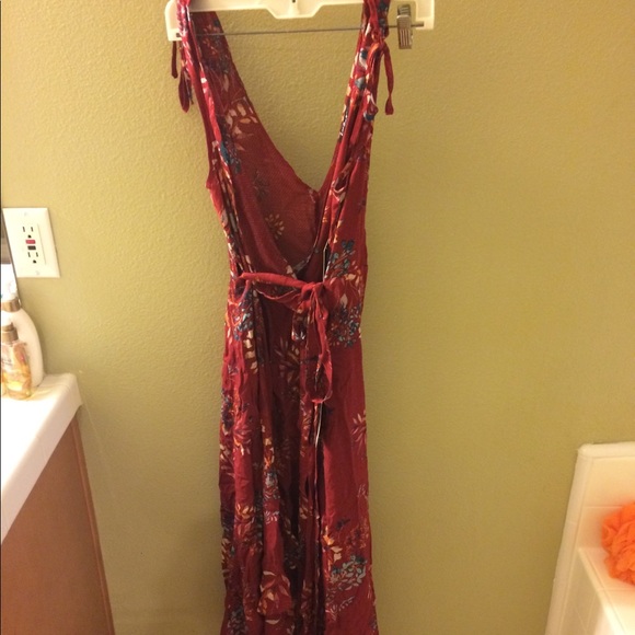 NWT lulus wrap dress - Picture 3 of 3
